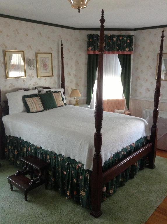 Newport Rose Cottage Room photo