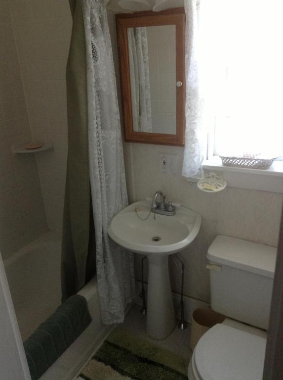 Newport Rose Cottage Room photo